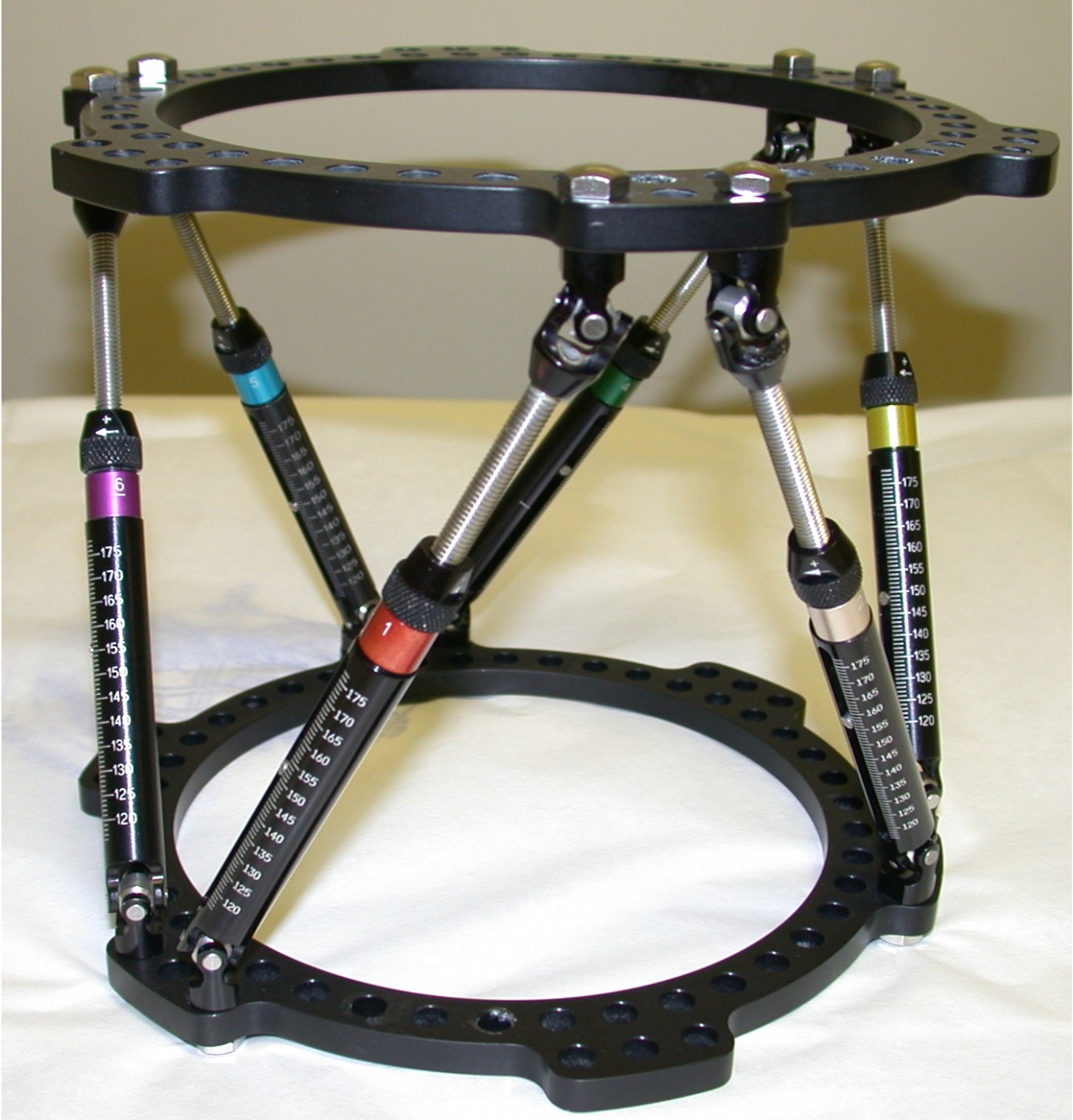 الصياد لجراحة العظام